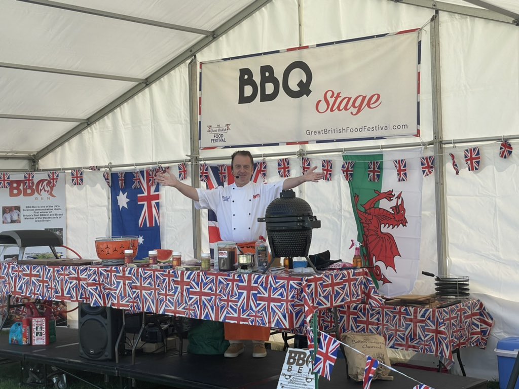 Final day for the Great British Food Festival at Margam Park near Port Talbot. Buy your tickets at greatbritishfoodfestival.com 

@GBfoodfestival @LoveBritishFood @Margampark @flavourkingUK #foodfestival #fun #bbqstage #familytime #walesrocks 🏴󠁧󠁢󠁷󠁬󠁳󠁿