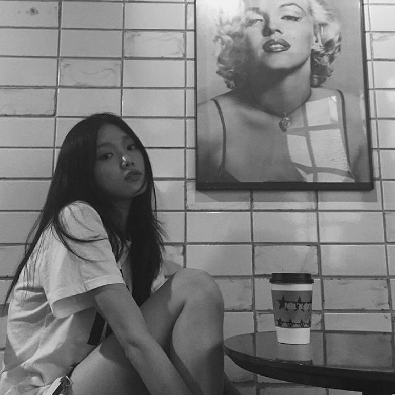 _bejoyful's tweet photo. 요런 무드하면 절대 이성경이 빠질 수 X https://t.co/WgLUHuUHIv