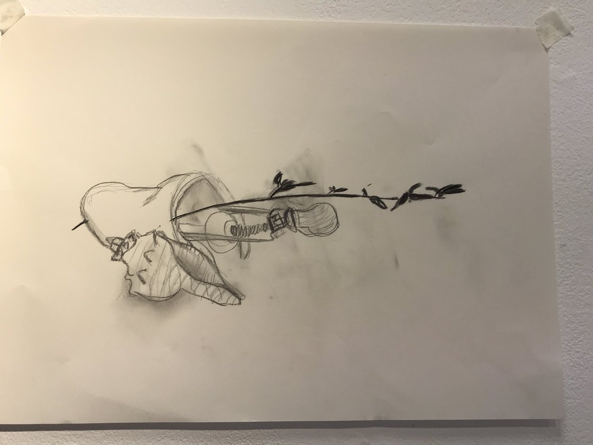 caragh_savage's tweet photo. ...and here’s some of the 12 &amp; 14yr olds’ beautifully observed drawings of selected objects, from yesterday’s #caraghsdrawlab (see previous post) 
#drawing #teachingdrawing #observationaldrawing https://t.co/Ym9P2CjUM2