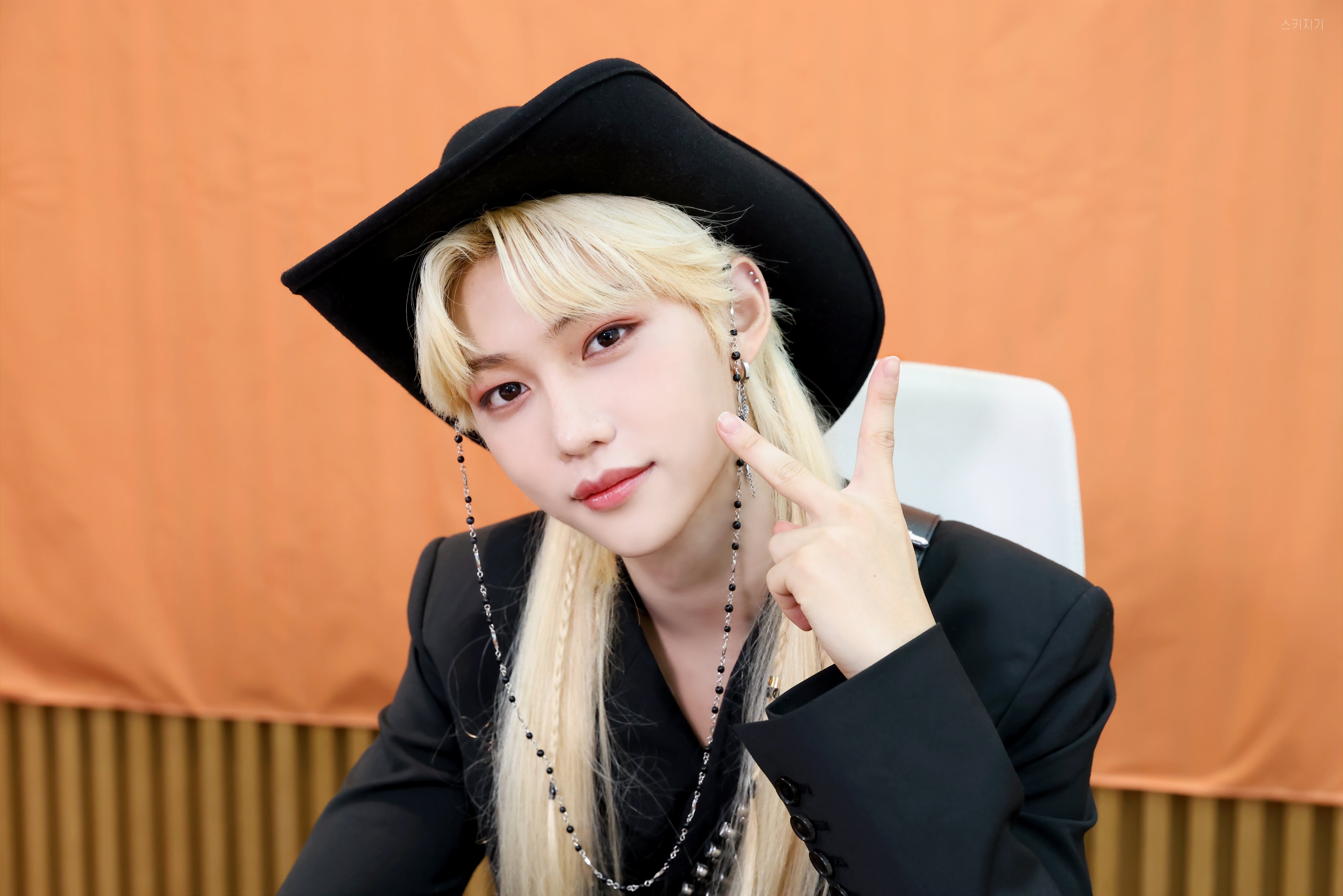 Stray Kids Japan Official on X: Stray Kids Japan Official on X: