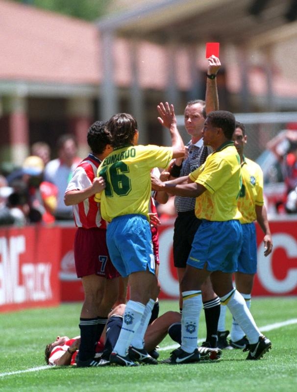 Happy Birthday Leonardo

He probably won\t be getting a card from Tab Ramos 