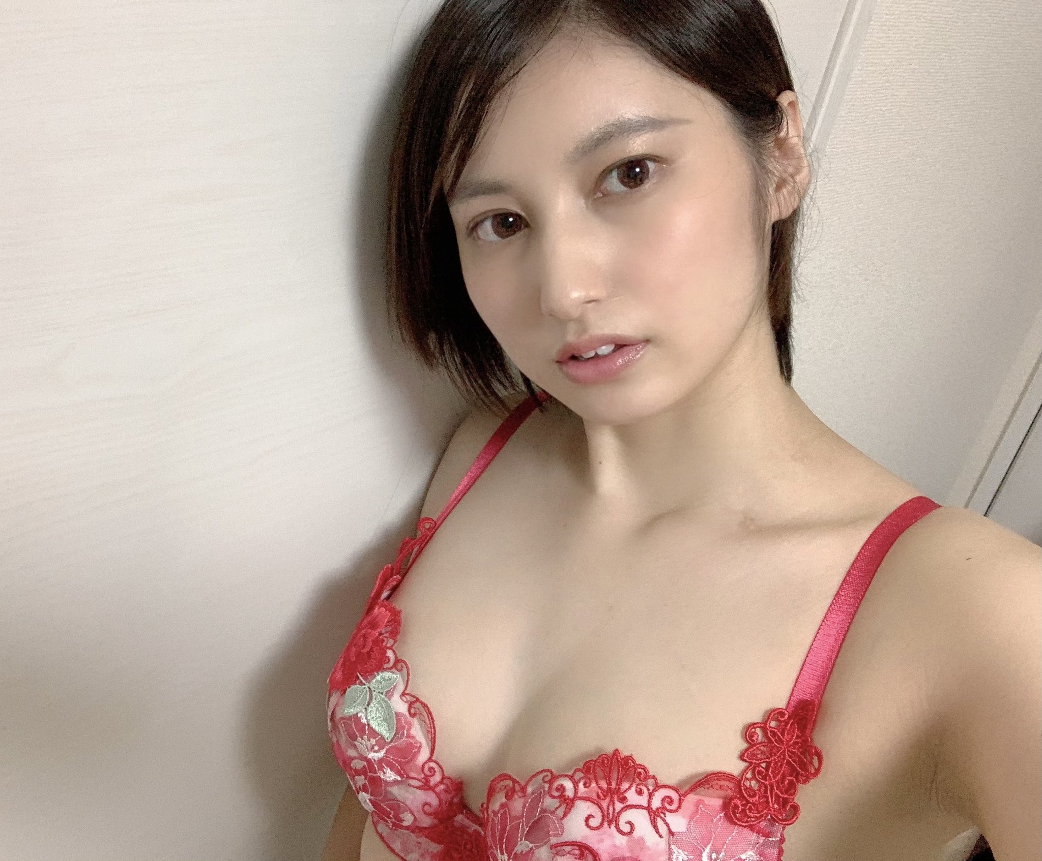 本田瞳　ヌード 