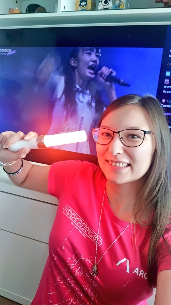 jasmin_jddj's tweet image. Jetzt im @Connichi Twitch Stream!
@AME_live_show LIVE~ 🎤🎤

#Conline21