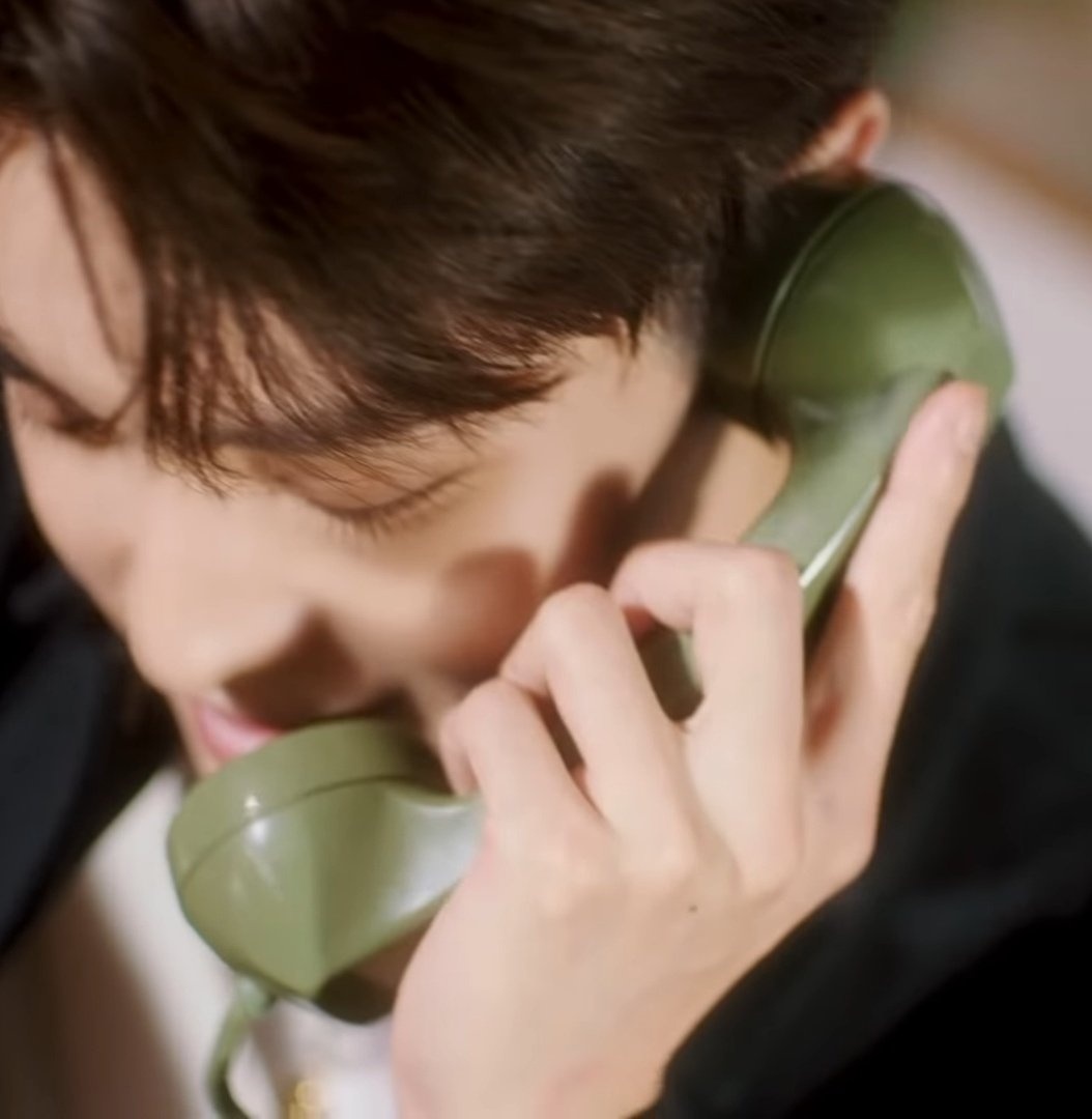 taeyong finally answered our calls 😂