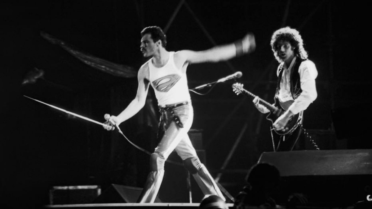 WDiscmans's tweet image. Freddie Mercury 75 👑 happy birthday #FreddieMercury #Queen