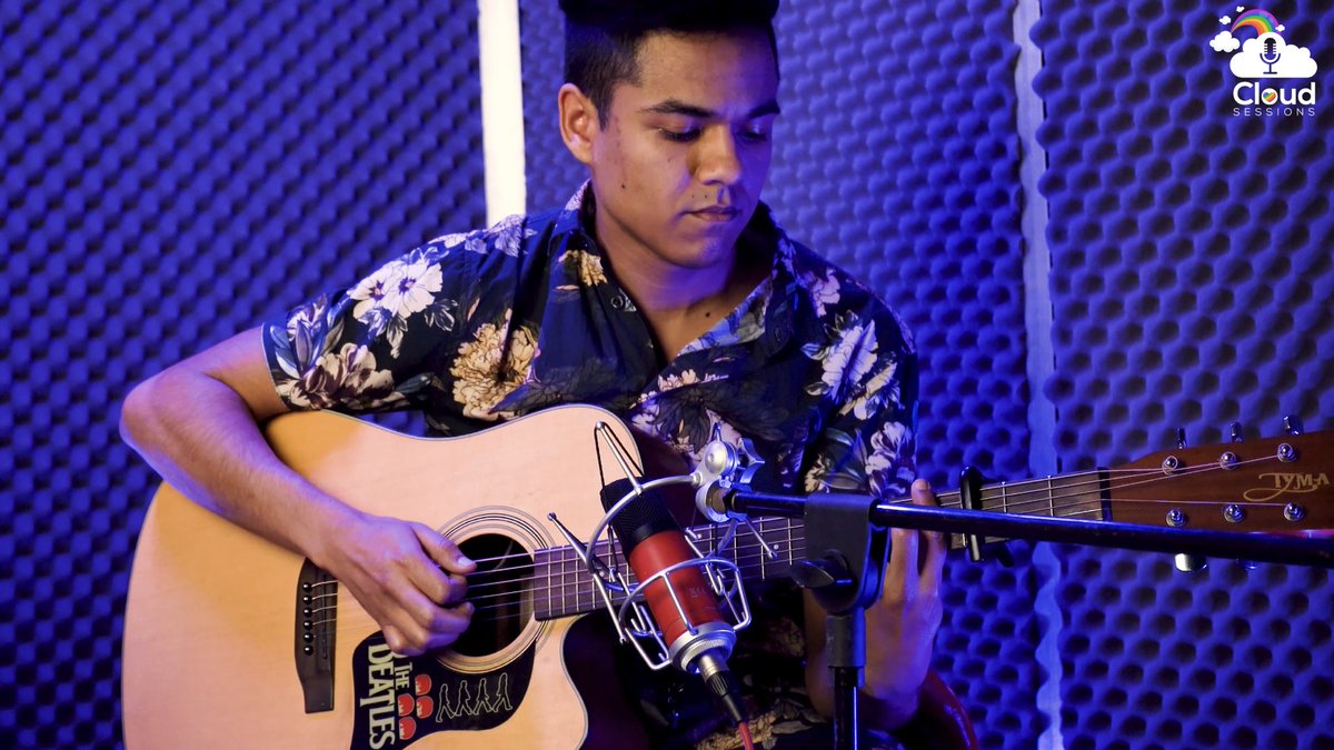 armandjoubert7's tweet image. Better for Me (Acoustic) live on #CloudSessions with @hellosloani_ on the guitar out now on YouTube💙

youtu.be/ny31lHjO8FI