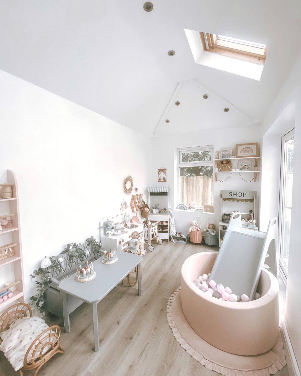 Looking for #Playroom inspo? Well here you have it! 😍

This beautiful playroom using our Studio Grey #Laminate #Flooring is perfect for the little ones: It's durable, easy to maintain and hygienic! ✨

📷 skye_jenifer_
🛒 Order your Free Samples today!
👉 bit.ly/3kE9TTx