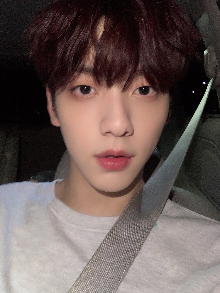 더쿠 - 수빈이 어제 헤어 볶은건가? ㅋㅋㅋㅋ