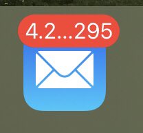 Mein Puls ist gerade in ungeahnte Höhen gestiegen, als mein Handy plötzlich behauptete, ich hätte über 4 Milliarden ungelesene Mails. Damit macht man keine Scherze!