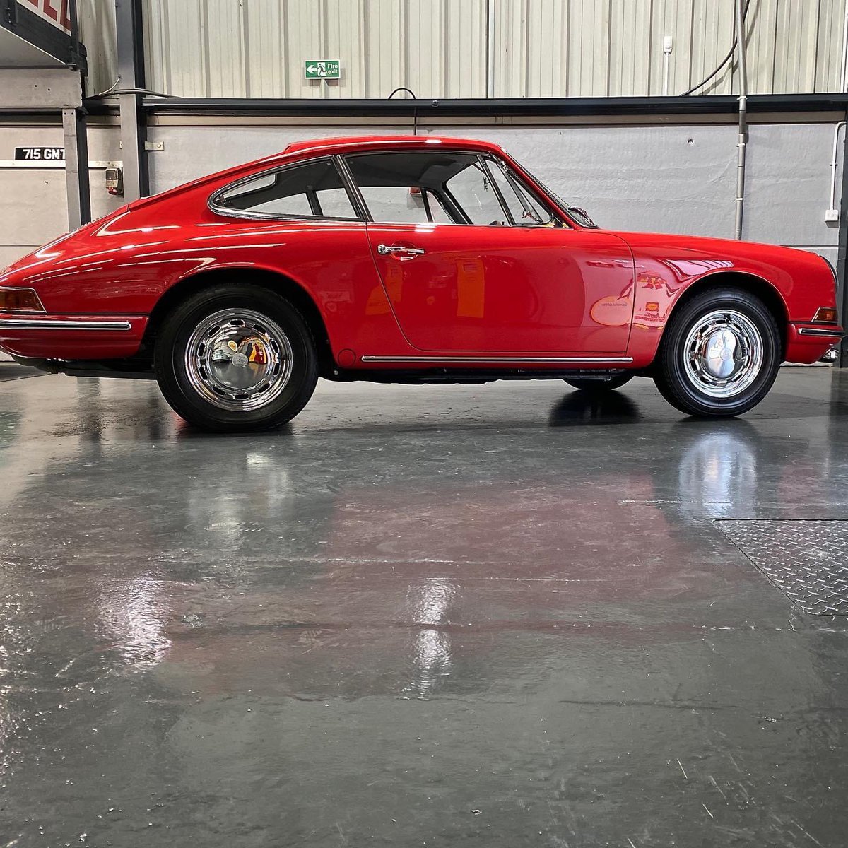 marqueonedetail's tweet photo. #Porsche901 we detailed on behalf of @export_56 for the @concours_of_elegance.
Amazing history & the only 901 of its kind in the UK.
This special #porsche is protected with @modestauk ‘private label’ coating.
#marqueonedetailing
#export56
#concoursdelegance
#modestauk https://t.co/59vbwQnrOz