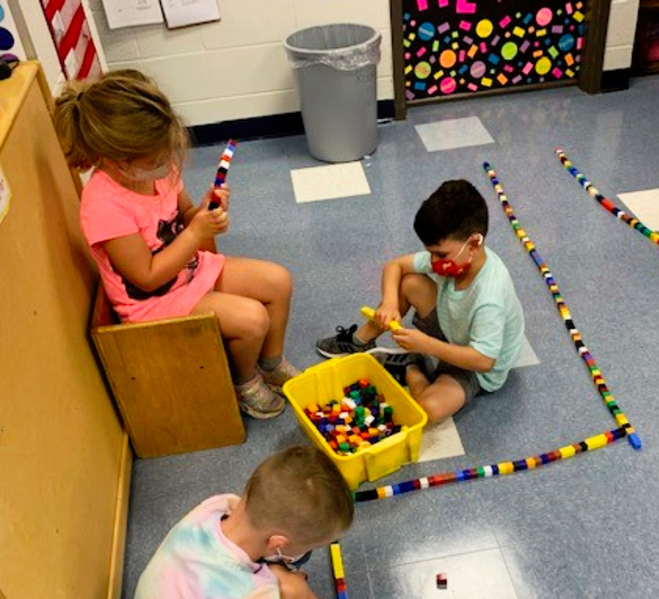 CheshirePublic's tweet photo. Math tubs out. Wheels turning. Kindergarten math @HighlandCT in gear from the get go! #complexthinking #cheshirepublic #cheshirectpublicschools #cheshirepublicschools https://t.co/flw1w2mtRs