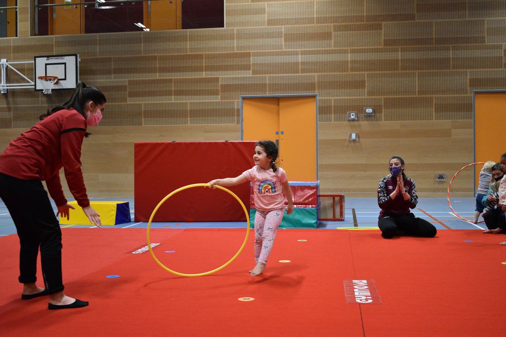 BrentfordFCCST's tweet photo. Tumble Bees sessions are back this September! 🎉

Offering children aged 1️⃣8️⃣ months to 6️⃣ years the chance to take part in fun gymnastics sessions 🤸

🐝Find out more here ➡️ https://t.co/wRFiWZUY8g

#realisingpotential #BFCCST https://t.co/IDAJhCq1NH