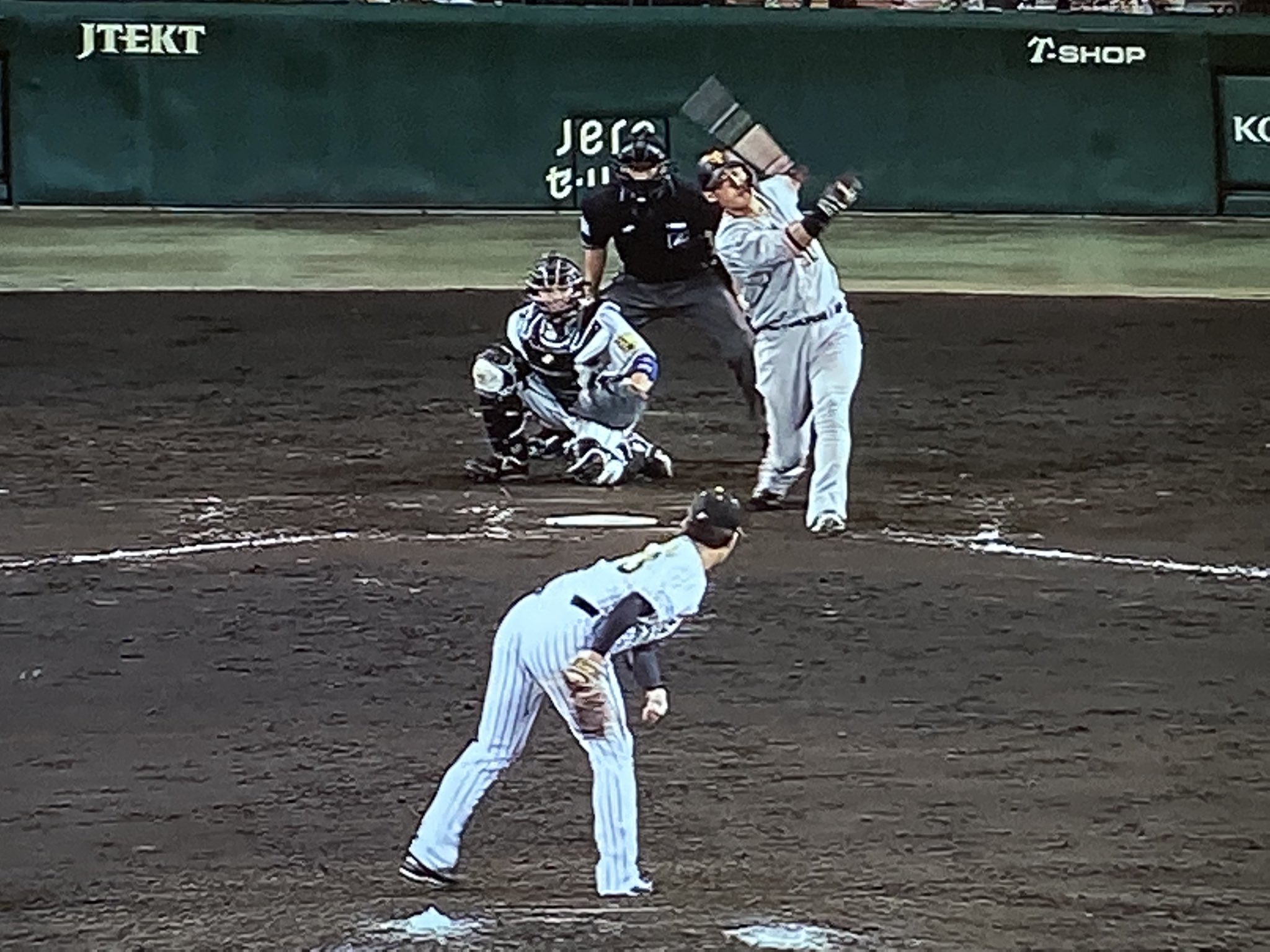 تويتر おかん على تويتر 中田翔 からさん きもちええぇえ 岩崎優 阪神タイガース Hanshin Tigers T Co Lv32jvmnze