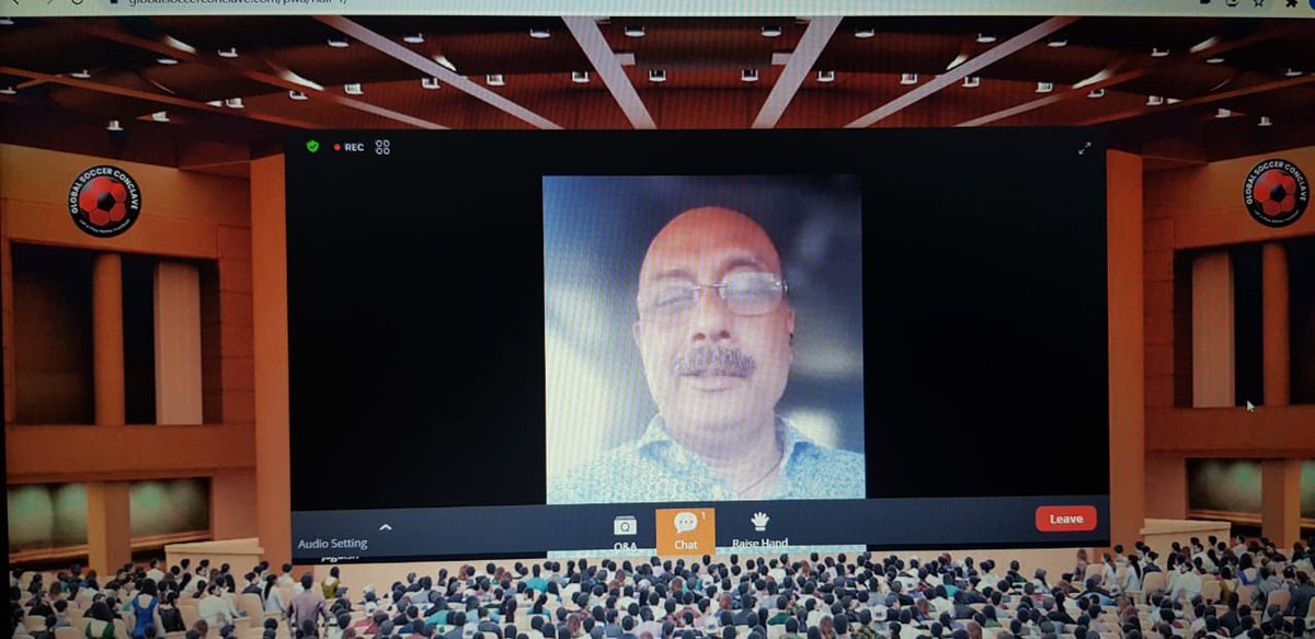 4deepti's tweet photo. Great session on Digital, 5G and future of sports by @jagdishmitra @manishups08 @tech_mahindra @C_P_Gurnani https://t.co/U62M5W7WLb