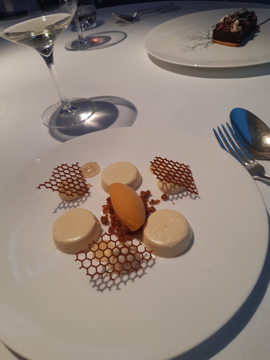 The MICHELIN Guide (@michelinguideuk) on Twitter photo Dinner <a href="/Angler_London/">Angler Restaurant</a> <a href="/southplacehotel/">South Place Hotel</a> - home to the intricate cooking of <a href="/garyfoulkes/">Gary Foulkes</a>
#MICHELINStar Dinner <a href="/Angler_London/">Angler Restaurant</a> <a href="/southplacehotel/">South Place Hotel</a> - home to the intricate cooking of <a href="/garyfoulkes/">Gary Foulkes</a>
#MICHELINStar