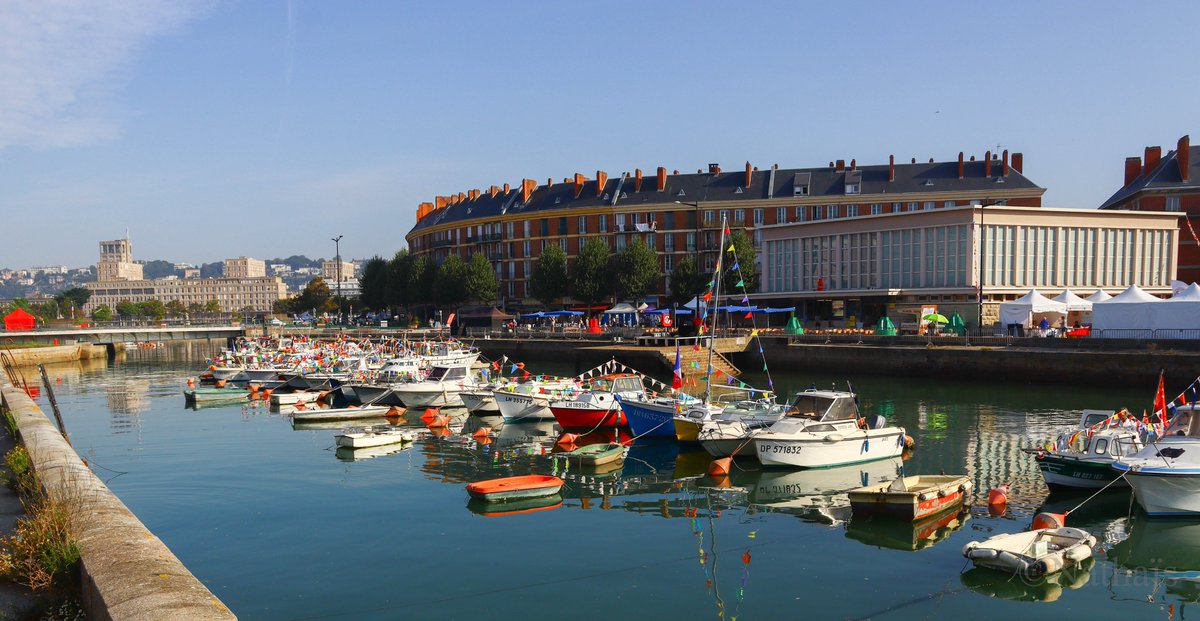 Nathais_Photos's tweet photo. Fête de la mer, #LeHavre #LH #LH76 #Normandie #BaladeSympa #MagnifiqueFrance #seinemaritime https://t.co/1u17j9D5W6