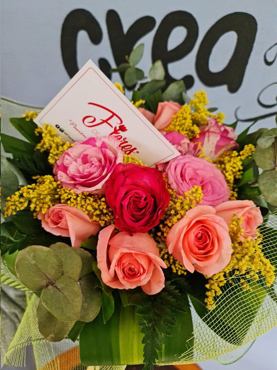 FloresdAmerica's tweet photo. In love! Con esta combinación de colores 😍😍😍 https://t.co/KpQqUDzkMb