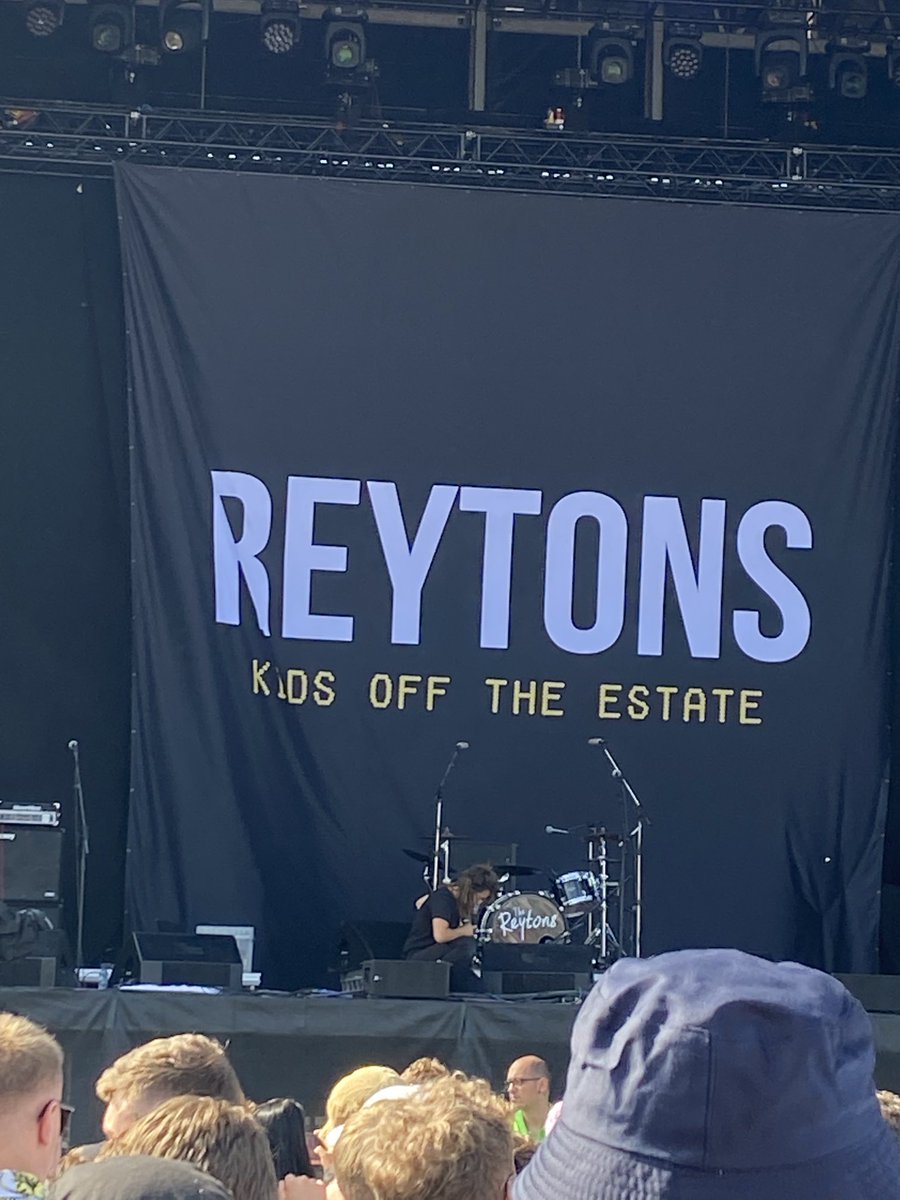 Ready when you are ⁦<a href="/TheReytons/">THE REYTONS</a>⁩ ⁦<a href="/nbhdweekender/">NBHD Weekender</a>⁩