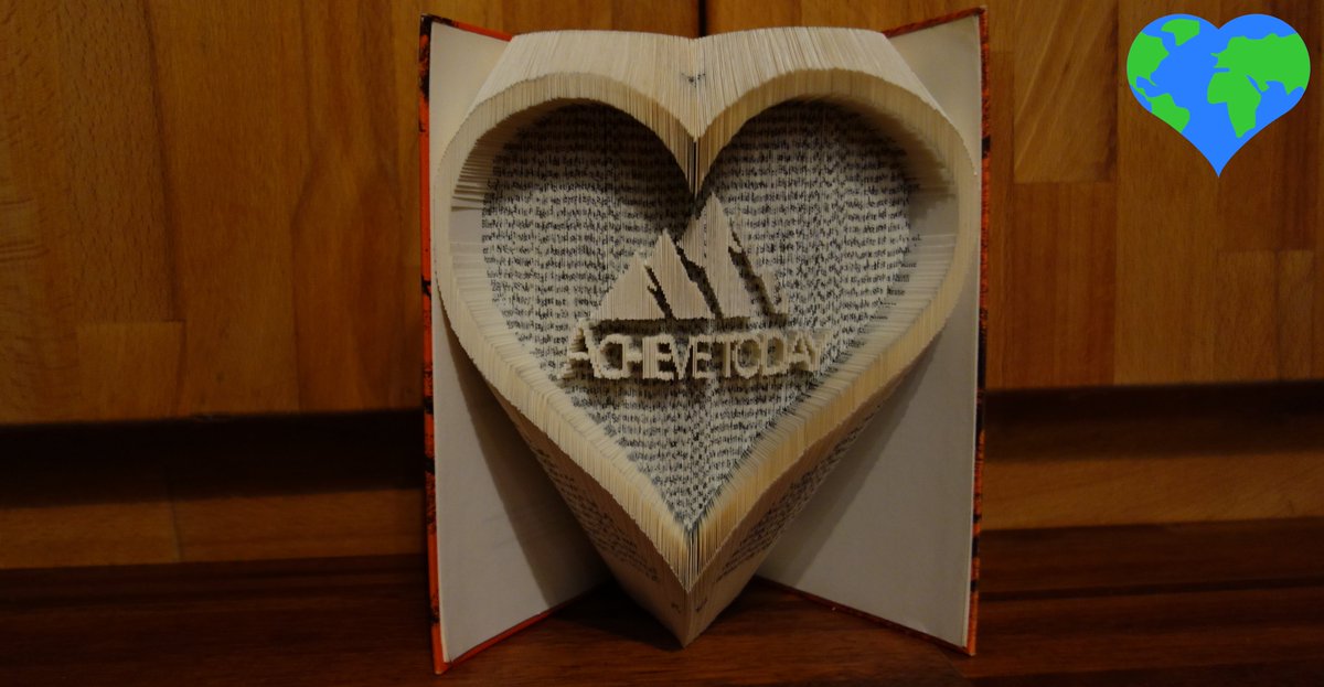 ErlijnG's tweet photo. And here it is!

The book I upcycled is for the coaching company AchieveToday (@weareachieve):

the coaches have been supporting me for almost two years.

Their views and insights, and our laughs and celebrations are invaluable to me!

I absolutely love and highly recommend them! https://t.co/mWiylW5nIZ