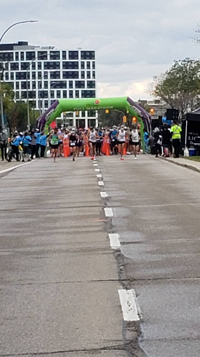 mb_marathon's tweet photo. Making history this morning as the first major Canadian race to return safely to racing since the pandemic began. We are so proud of you all! Crush those goals! 🥳👏
#ManitobaMarathon #runWpg #Canada #safereturntoracing https://t.co/oB9rXjdhfp