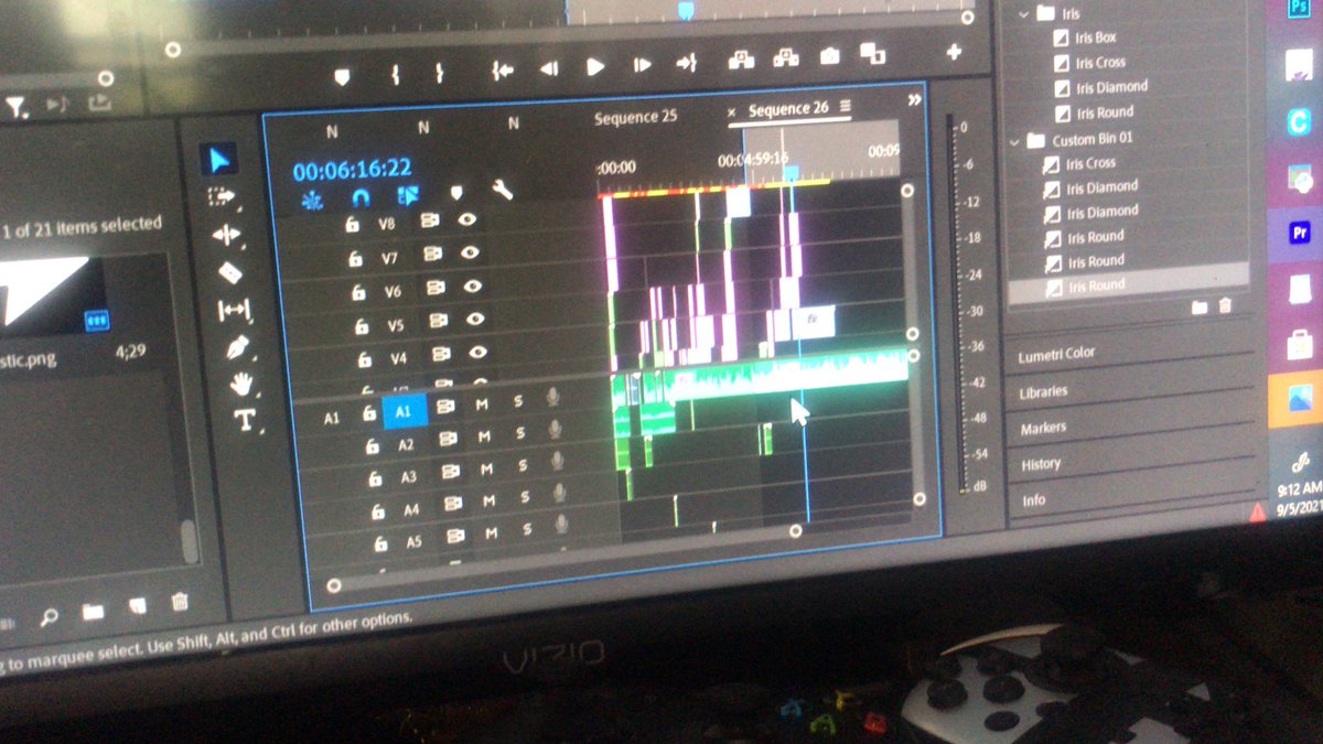 Roborob93's tweet photo. I always laugh when some people say “ all’s youtube do is play games or sit in front of a camera and talk”.
That’s like 2 percent of what really happens 😂.
#youtuber #uoutube #youtubegaming https://t.co/cNAxFMXBze