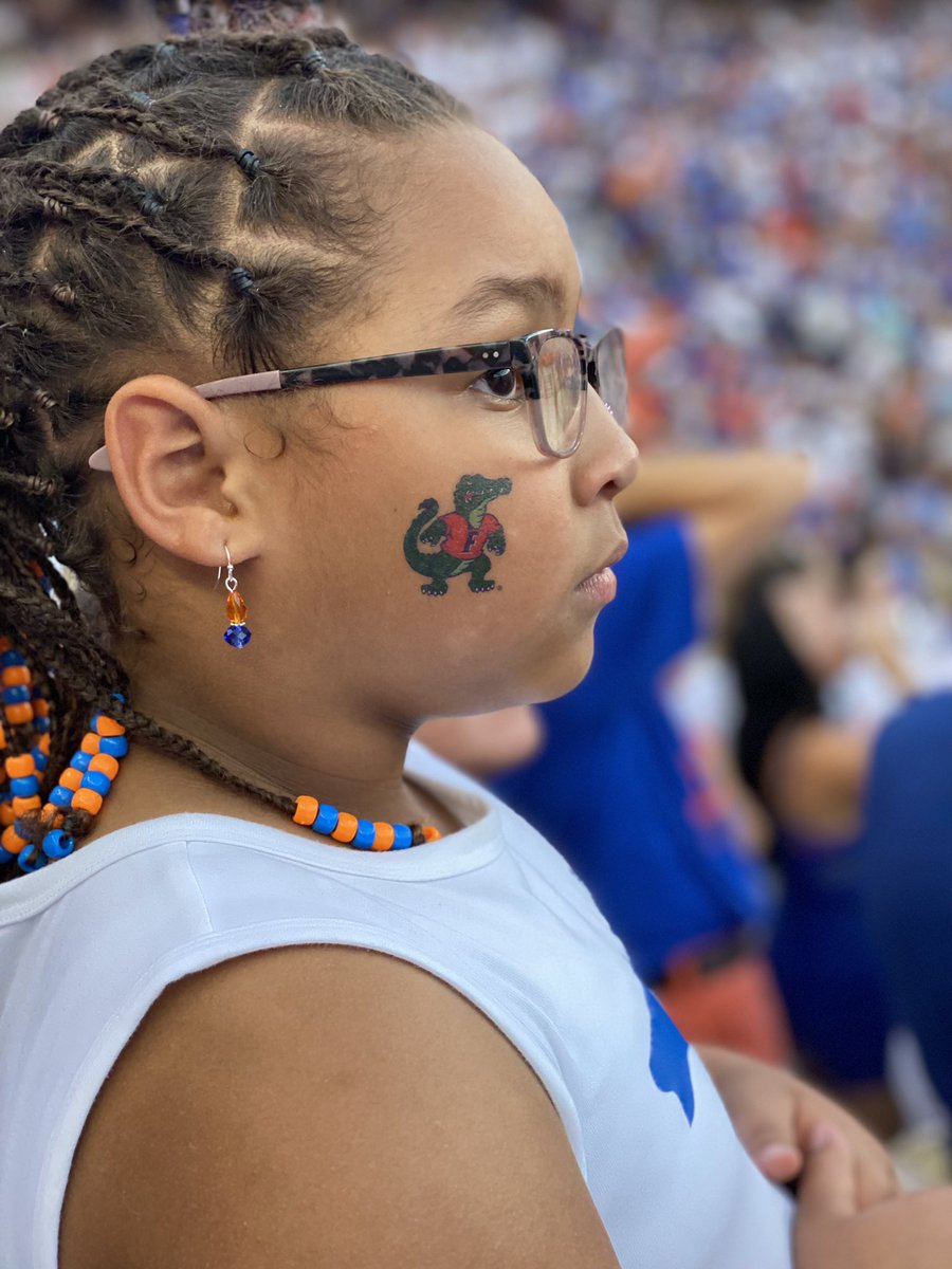 My daughter’s first game in The Swamp <a href="/UF/">FLORIDA</a>! It’s times like these that make life worth living! Go Gators!!

#GoGators