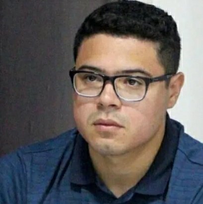 clubedoremo_eng's tweet photo. Ronaldo: I thought they were women.
Playstation: I thought I was a director.
P.S: Are the glasses the problem? ๐ถ๐
#foraDirson #foraYan ๐ https://t.co/PBsPhImHUD