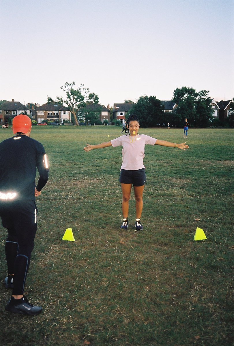 MARTHAradio's tweet image. are you 16-21 years old + based near HACKNEY ? come to our run/dj sessions: a gentle 3k run + 90 min hands on DJ workshop @ the @nikelondon Hackney store (FREE!) pls share to someone who might like! nike.com/experiences/de… #djlessons #learntodj #running #hackney