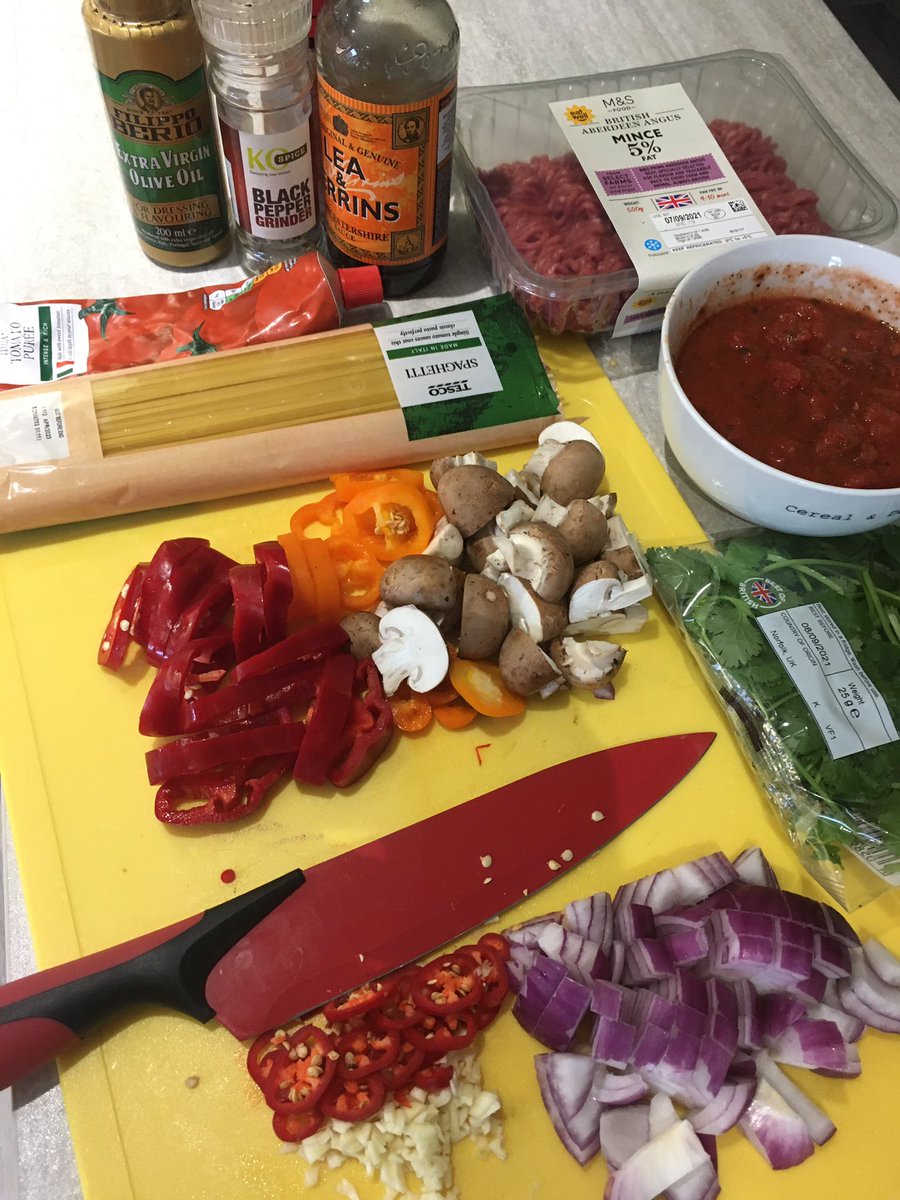 asifamhp's tweet photo. I have been promoted - to #AMHPinCharge of dinnerβοΈ
#AMHP chilli beef pasta βοΈ
#AMHPtrip #AMHPadventure https://t.co/hWzSZTcSaA
