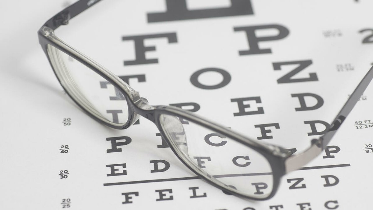 MutuelleMCCI's tweet photo. Quels sont les gestes simples pour préserver ses #yeux et sa #vision ? 👀 https://t.co/mYuZN8kVV2 https://t.co/eIXfcAKs8L