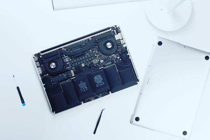 grate_tech's tweet image. Is your laptop performing more like a donkey than a machine? Grate tech will be offering laptop parts upgrades soon soon... Watch the space 
#laptop #technology