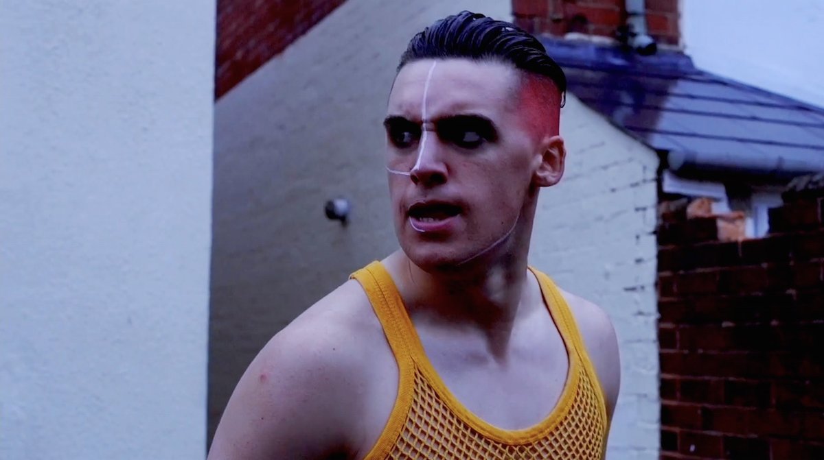 #THEATRE #REVIEW Armageddon, Baby! <a href="/MannequinMouth/">Mannequin Mouth</a> 'Will Pinhey’s play has two quite distinct halves  that in some ways almost seem like separate entities despite consistencies in character and theme' #Online 
⭐️⭐️⭐️
thereviewshub.com/armageddon-bab…