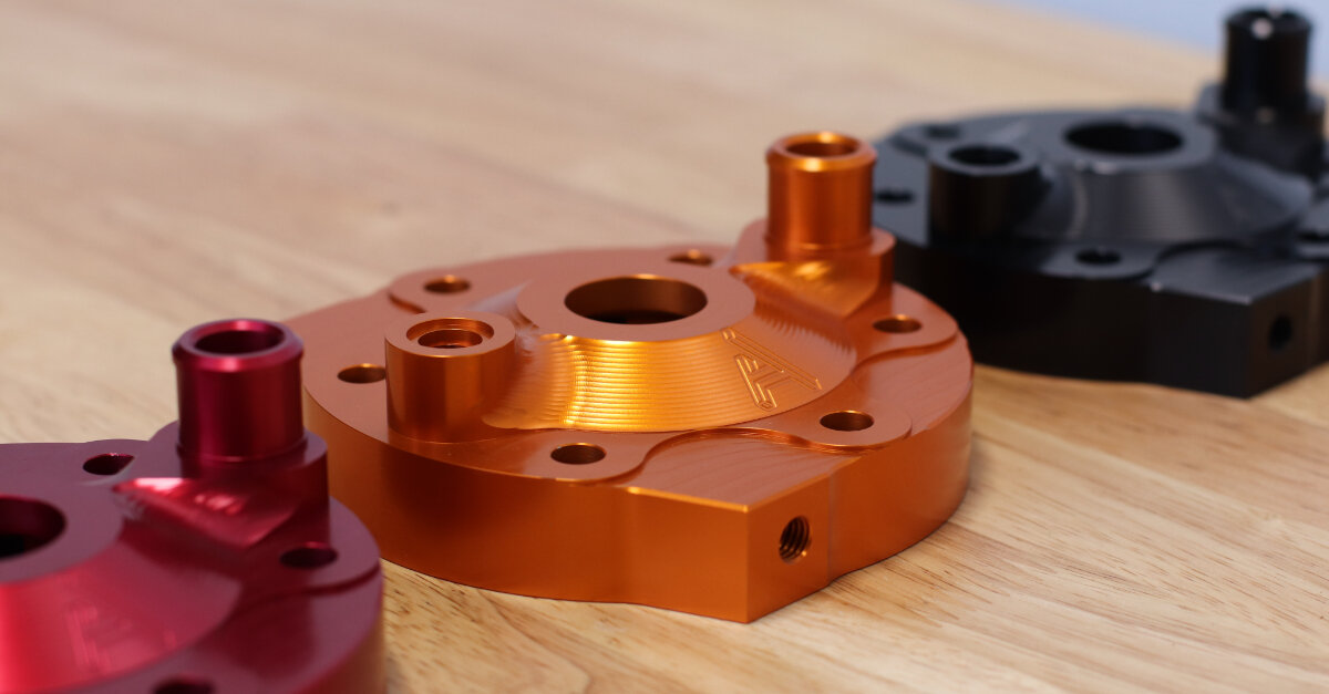 Win an Apex Racing 2 Stroke Head! thmp.tk/3jJ7GGW #dirtbike #dirtbikes #mx #moto #motocross #enduro #hareandhound #gncc #endurocross #dualsport #supermoto #braap