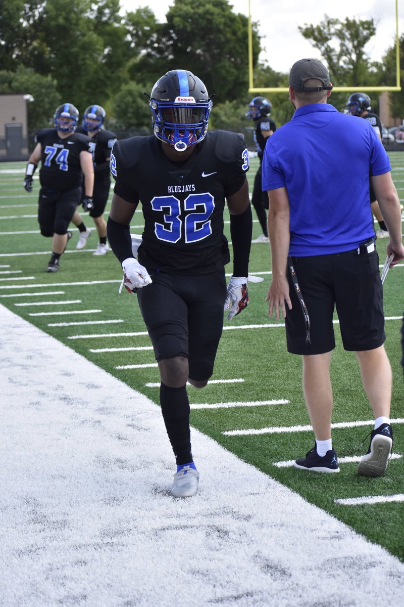 D1Vonno's tweet photo. #JUCOPRODUCT 🤐🖤 https://t.co/0Uad07YJ5z