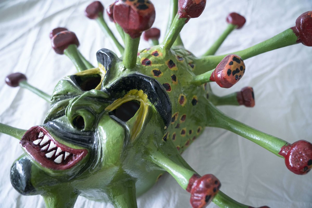DamaCuriosity's tweet photo. 'Mexican Masks Portray COVID As A Tiger, A Devil, A Blue-Eyed Man' from @NPR.

➡https://t.co/0gqgKjmJVX https://t.co/YFIszOz5it