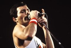 happy birthday dear Freddie Mercury, greatest legend of all times. we miss you so much