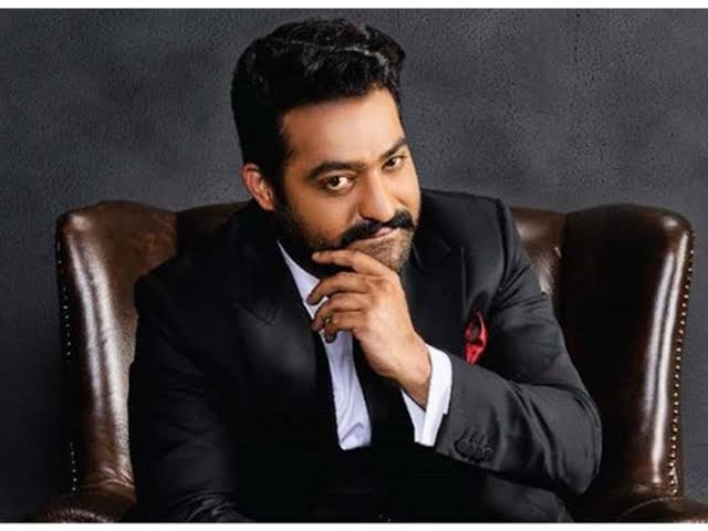 LiFeFoRTaRaK's tweet photo. In the history of #BiggbossTelugu till now
#BestContestant. #BestHost https://t.co/AnNU42iljV
No Doubts Genuine ga adaadu abhi💥💥💥💥💥💥
