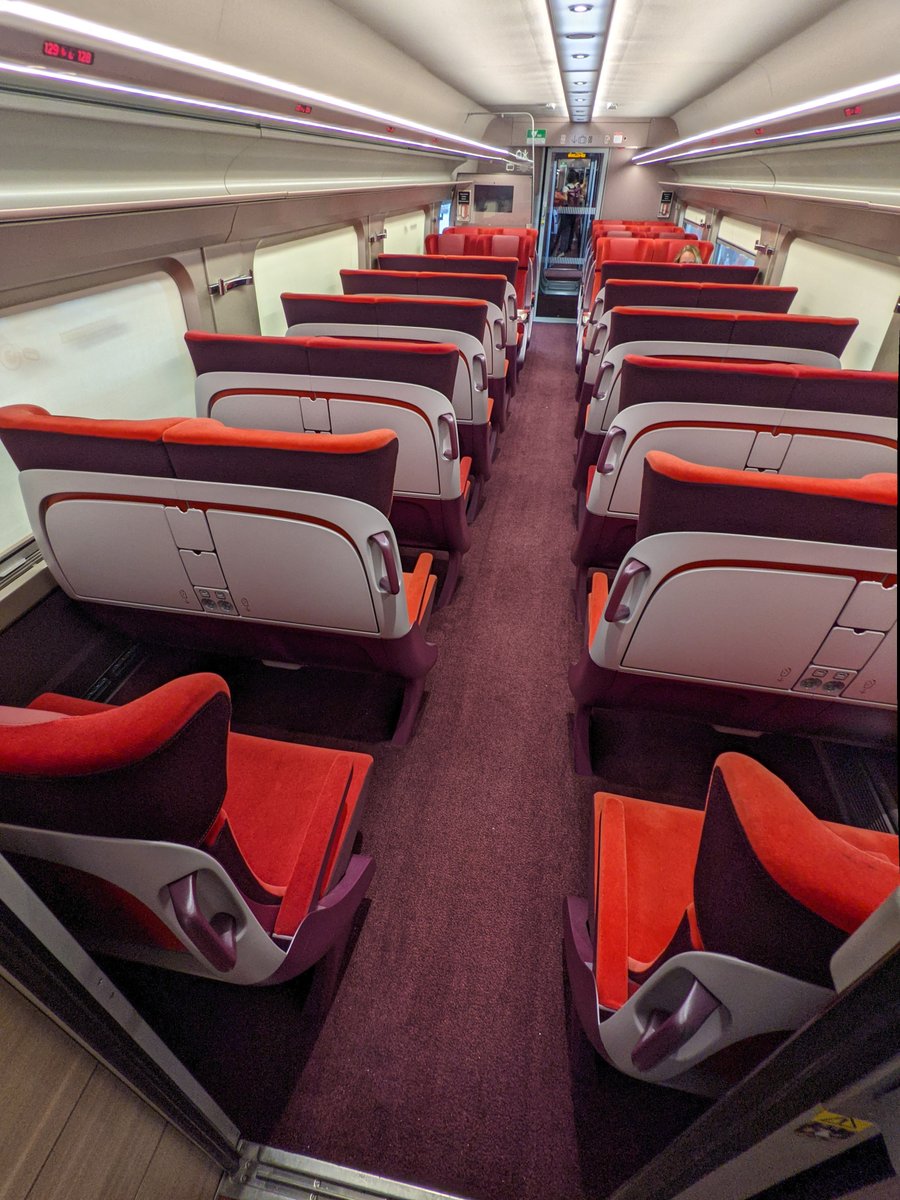 Visual_By_Jo tweet media