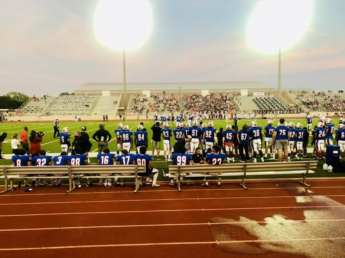 Staff member of the week! 🙌Thank you for the constant love, support & recognition, Mustangs! 🏈🥰💙 #PHSConnects #risdpoweroflove @PearceFootball