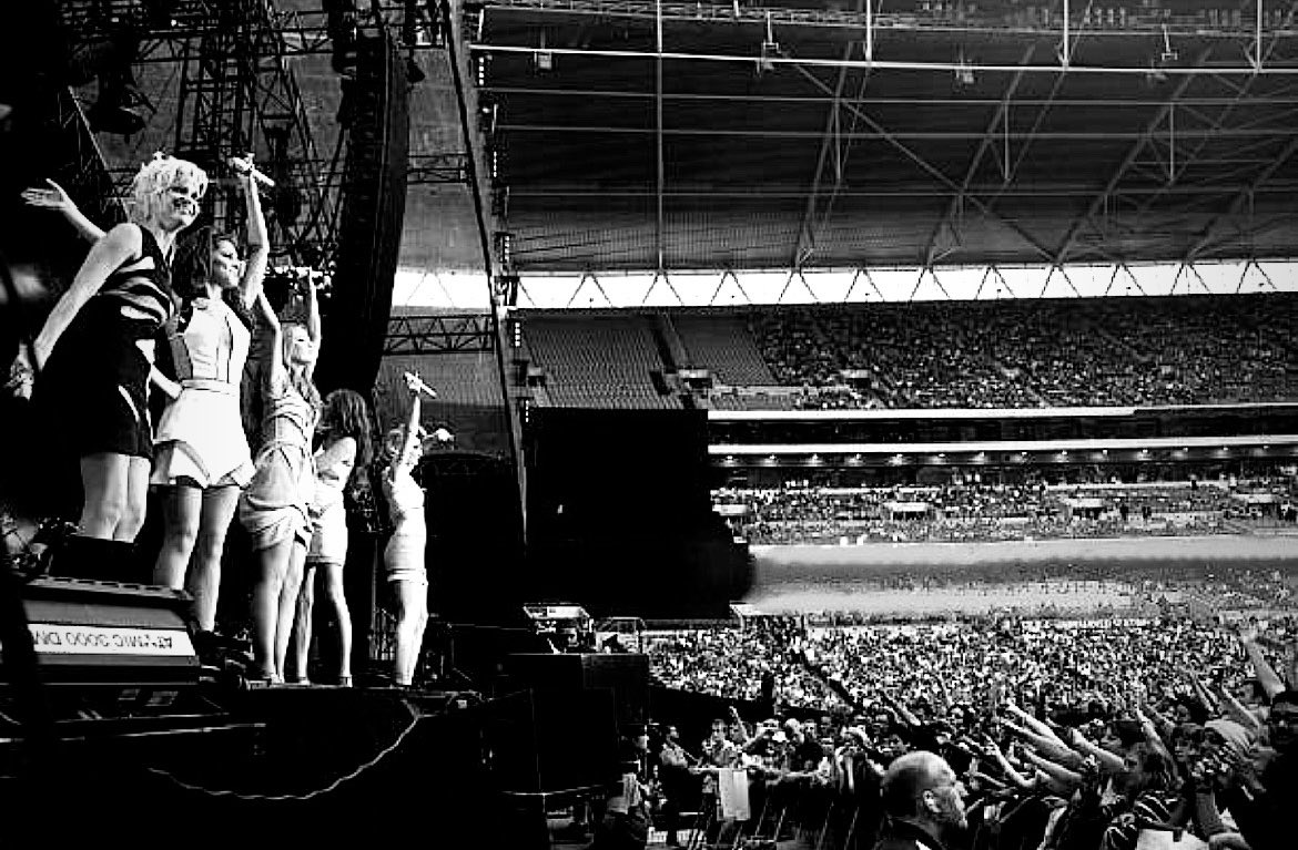 danielnadine's tweet photo. From Girls Aloud’s first performance at G-A-Y London, to their first theatre tour, which lead to their many Arena tours and even performing at Wembley Stadium. Sarah lived her dreams and will always be remembered for her contribution to legendary pop. 🤍 #RestInPeaceSarahHarding https://t.co/MvxU6aAtQ9
