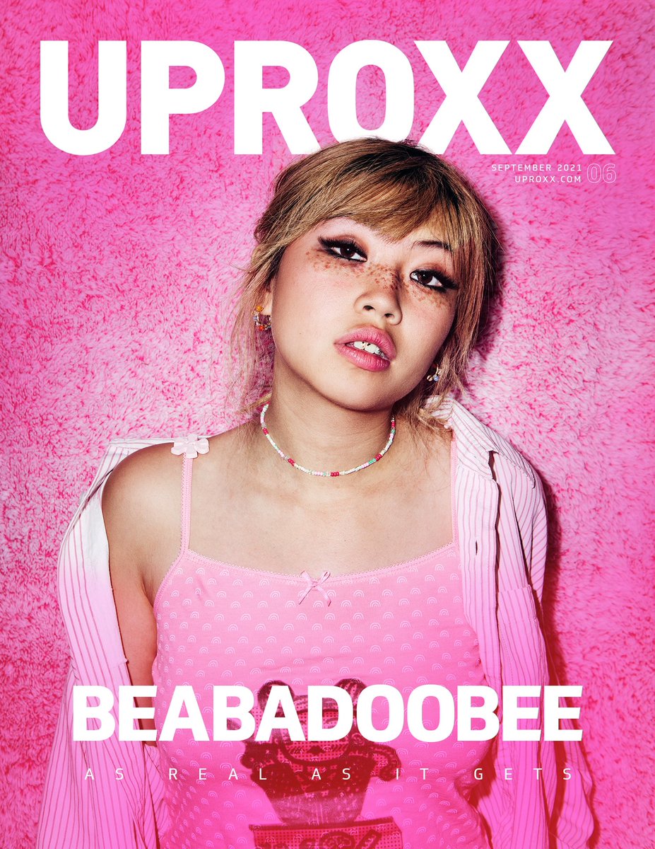 beabad00bee's tweet image. Alternate cover I shot for @UPROXX mag. Thanks to the whole team 💖🌎                                                   

Photography by Andy Ford @andyforduk

Designed by Daisy James 
@djamesdesign 

Written by Caitlin White 
@harmonicait