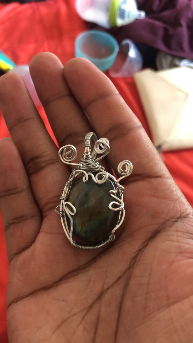 King_Fanon's tweet photo. The start to my wire wrapping adventure 🙆🏾‍♂️ https://t.co/S8FdAwxjfV