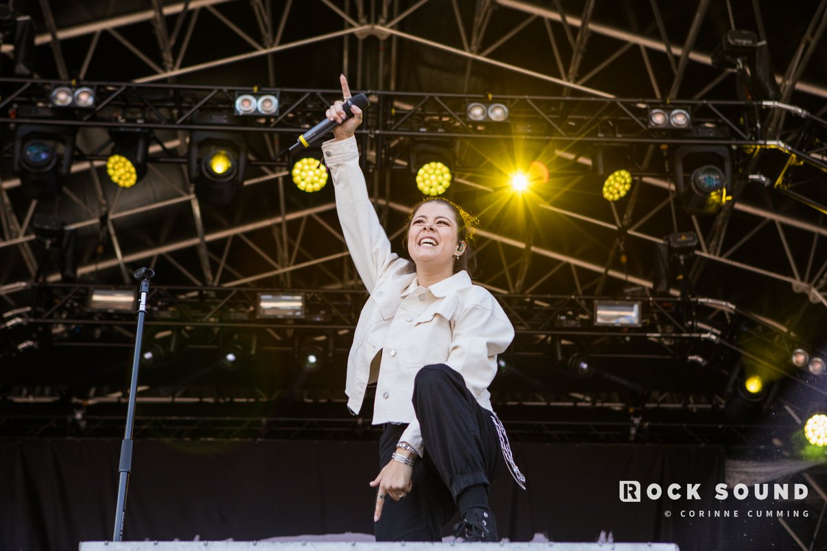 After a six-year absence, it is absolutely lovely to have <a href="/WeAreTheInCrowd/">WATIC</a> back. 

This is what their reunion set at Slam Dunk South looked like bit.ly/2VgTDz0