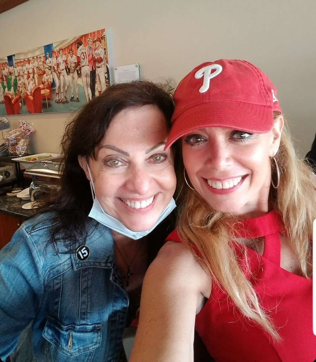 SheilaShowPHL's tweet image. Thanks to #RDKMelanomaFoundation @phillies &amp;amp; partners for its sun☀️safety awareness program. Launched new sunscreen dispensers located throughout CBP stadium at last Sunday's @phillies game w/#Phillies #HofF legend #MikeSchmidt who is a skincancer survivor. @debba1206 @mhgophils