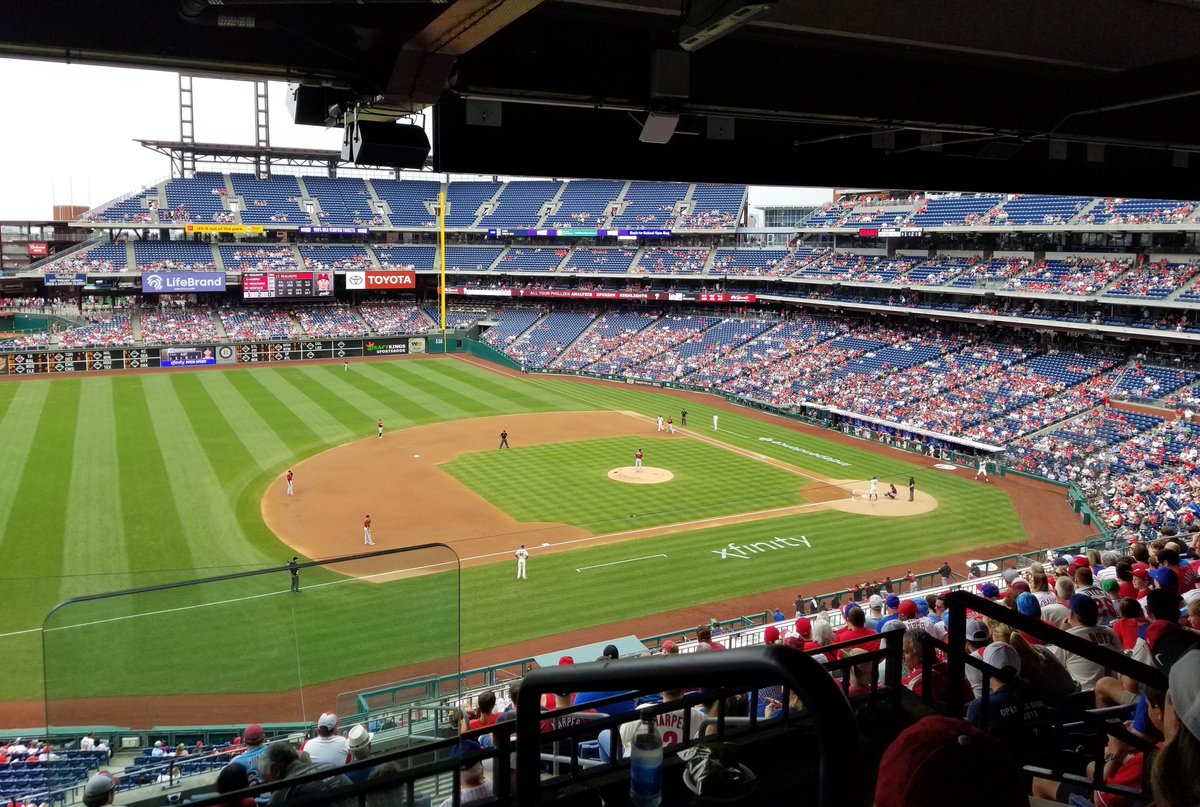 SheilaShowPHL's tweet image. Thanks to #RDKMelanomaFoundation @phillies &amp;amp; partners for its sun☀️safety awareness program. Launched new sunscreen dispensers located throughout CBP stadium at last Sunday's @phillies game w/#Phillies #HofF legend #MikeSchmidt who is a skincancer survivor. @debba1206 @mhgophils