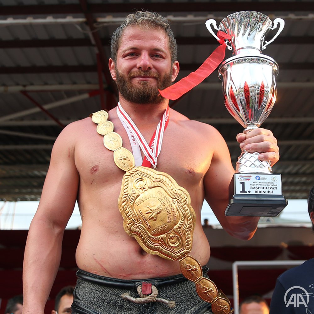 Görev tamamlandı, kemer takıldı ✅

#elmalı #ismailbalaban