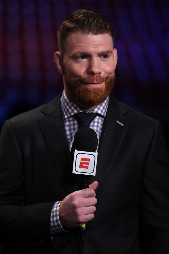 Paul Felder is one of the best commentators and analysts in the game. I really enjoy listening to this guy call fights. https://t.co/QpHOlSf9Sj