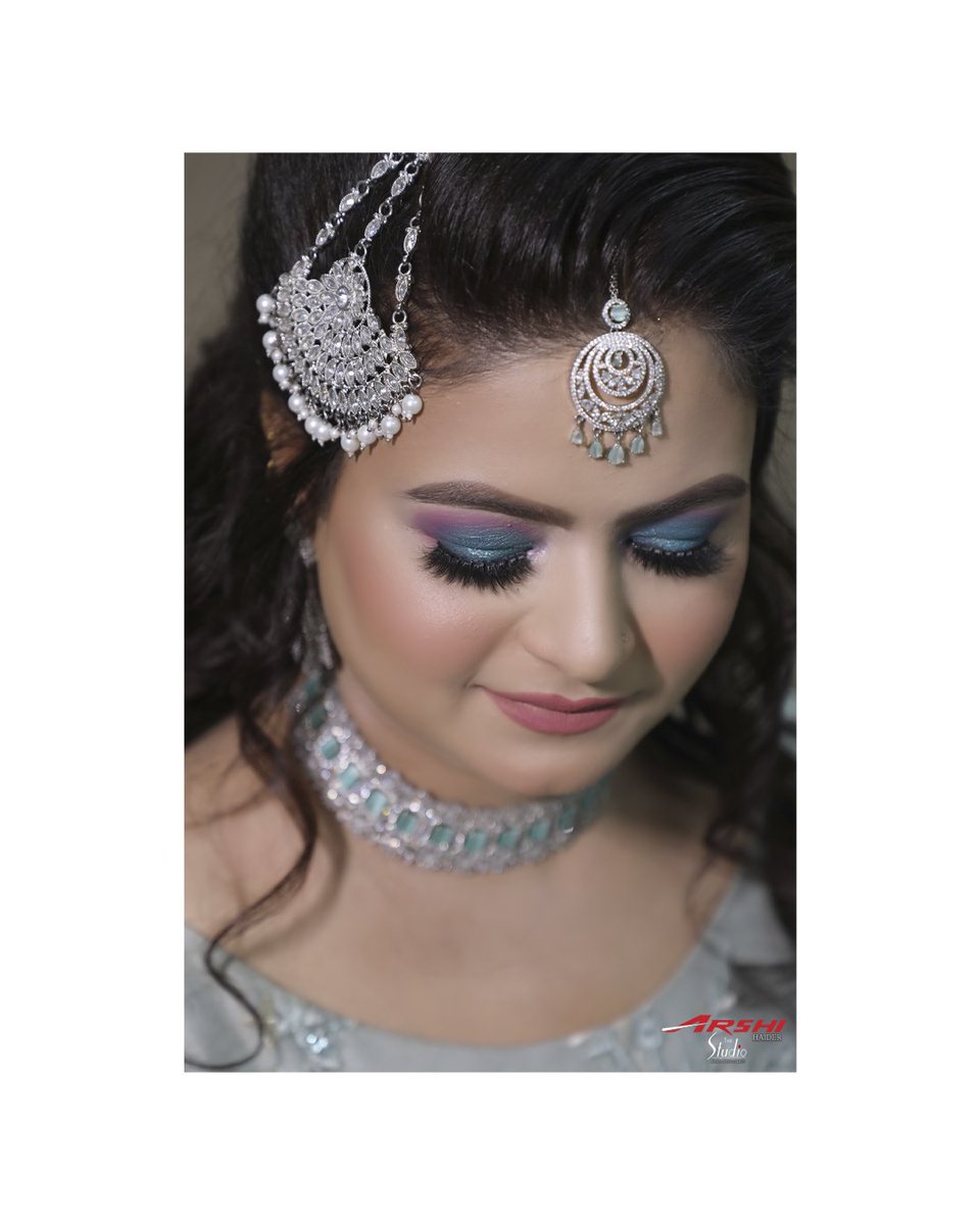 Beauty is the illumination of your soul... 
#bridetobe #bridemakeupartist#mahimabajajbrides #brides #bridesmaiddress #bridestyle #bridemakeup #brideeyemakeup #eyemakeup #makeuptutorial #bridegrooms #weddings #weddingphotography #weddingphotos #weddingreception