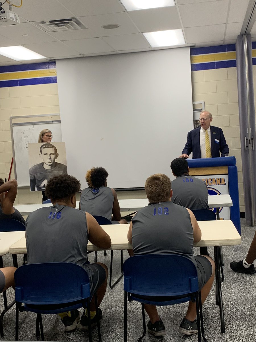 Tiger football is proud to honor former Tiger, Elliott Beale. He earned 2 varsity letters in football, baseball, and basketball. A first lieutenant, his plane was shot down during the invasion of Normandy of 1944. Our thanks to Coach Wasson for honoring Elliott this season.