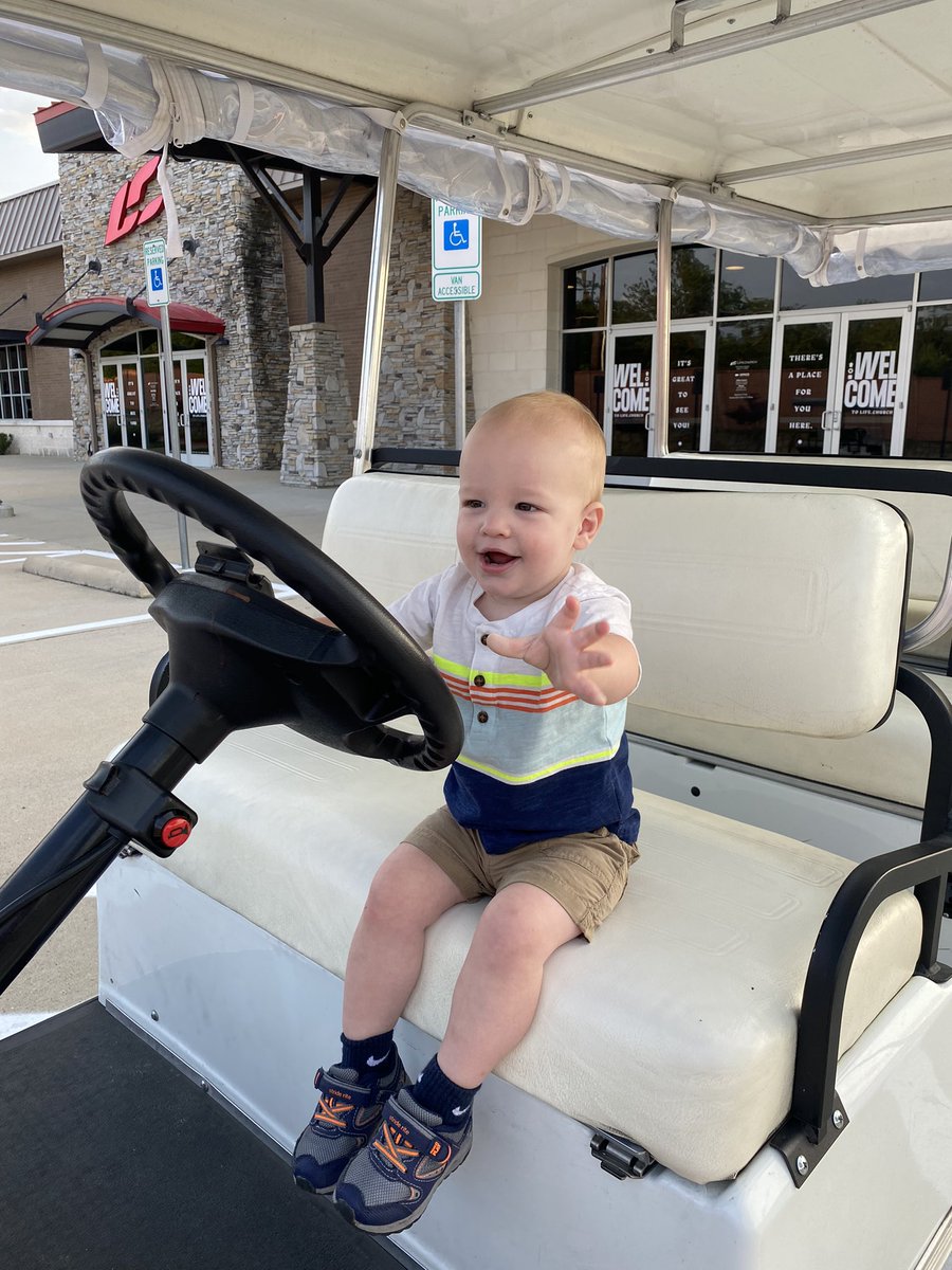 chelsealively's tweet photo. Who wants a ride to @lifechurchklr?
Parking team member, class of 2036 💙🤍 #lifechurch #hostteam https://t.co/oY7wWdyvRg